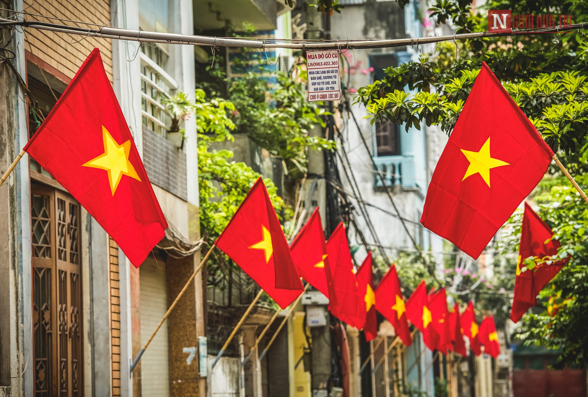 THÔNG BÁO TREO CỜ TỔ QUỐC KỶ NIỆM 50 NĂM NGÀY GIẢI PHÒNG MIỀN NAM, THỐNG NHẤT ĐẤT NƯỚC (30/4/1975 - 30/4/2025) VÀ 139 NĂM NGÀY QUỐC TẾ LAO ĐỘNG 1/5